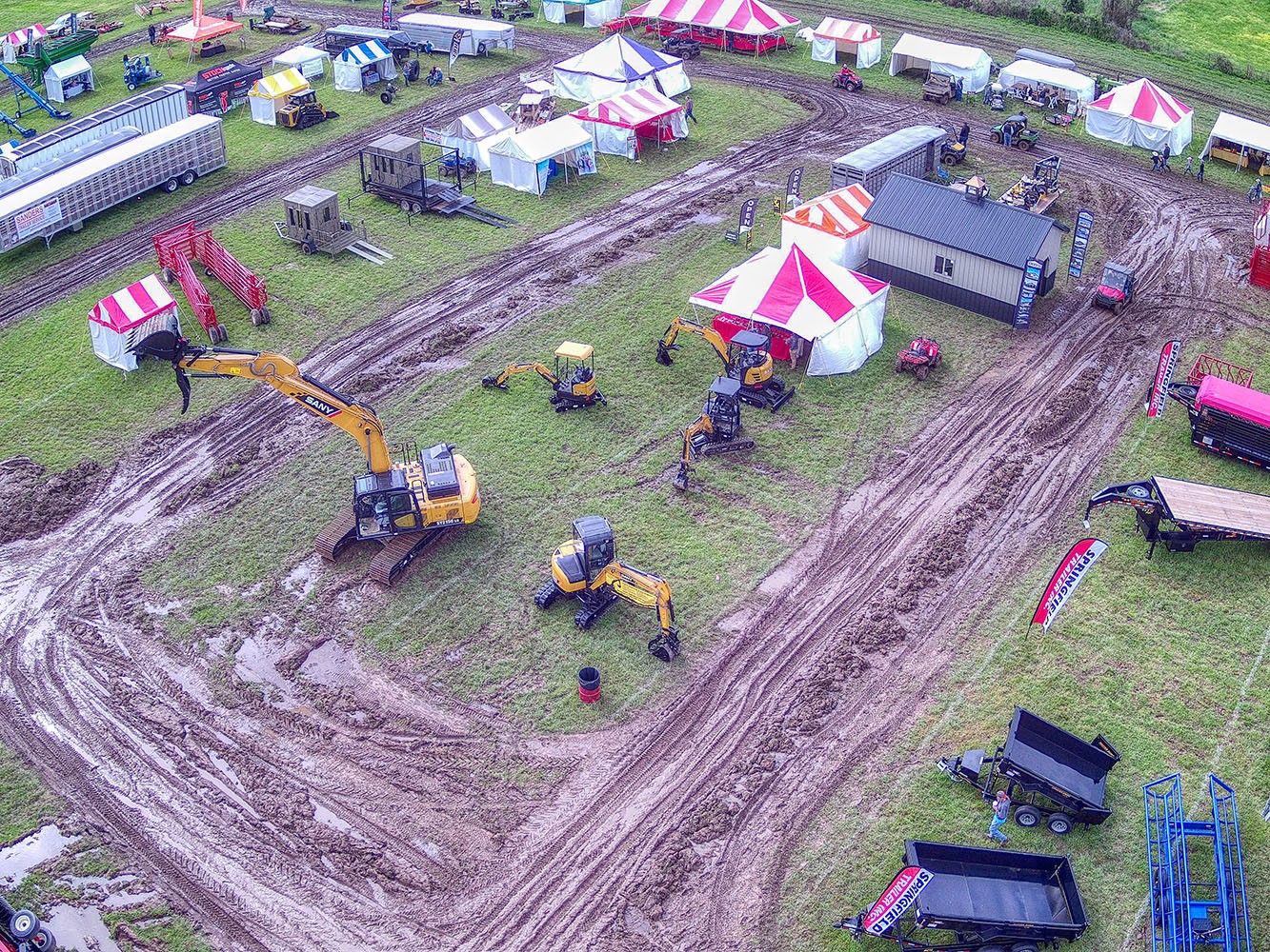 State Tractor Exhibits SANY Equipment at Four State Farm Show SANY