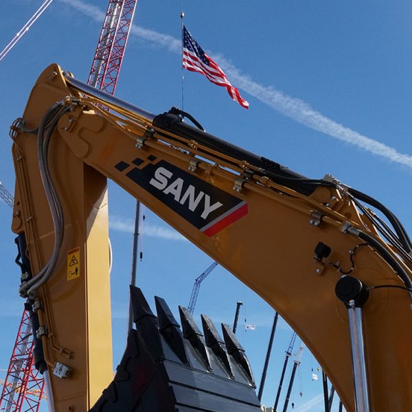 SANY News - Excavator with U.S. Flag